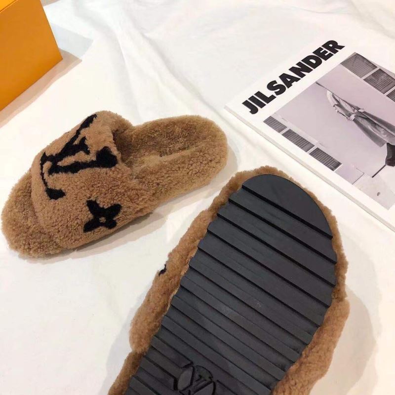 Louis Vuitton Slippers